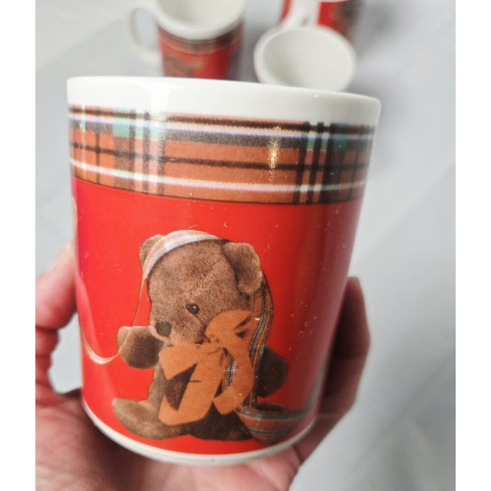 Set Of 4 Teddy Bears With Plaid Wrapping Paper Coffee Tea Mugs - Picture 5 of 5